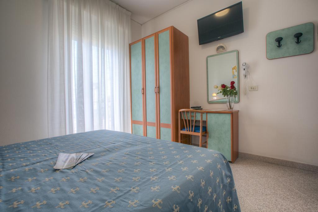 Hotel Olympia Gabicce Mare Room photo